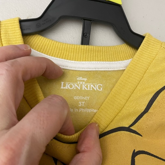 Lion King Simba 2 piece set size 3 - Picture 3 of 5